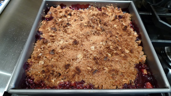 Peach and Blueberry Crumble