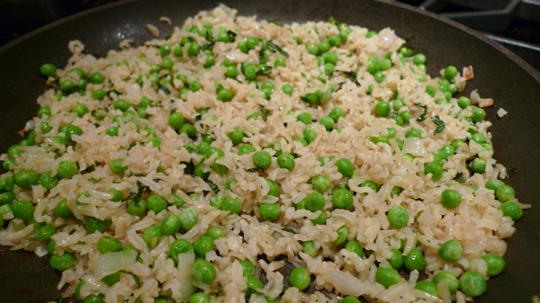 Sharing Plate » Brown Rice with Minted Green Peas