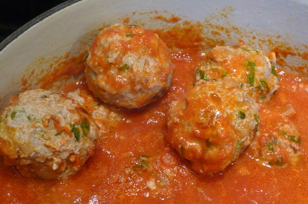 Meatballs with Prosciutto and Basil