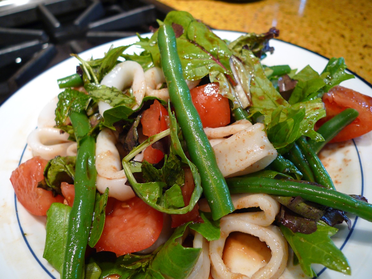 Spicy Calamari Salad